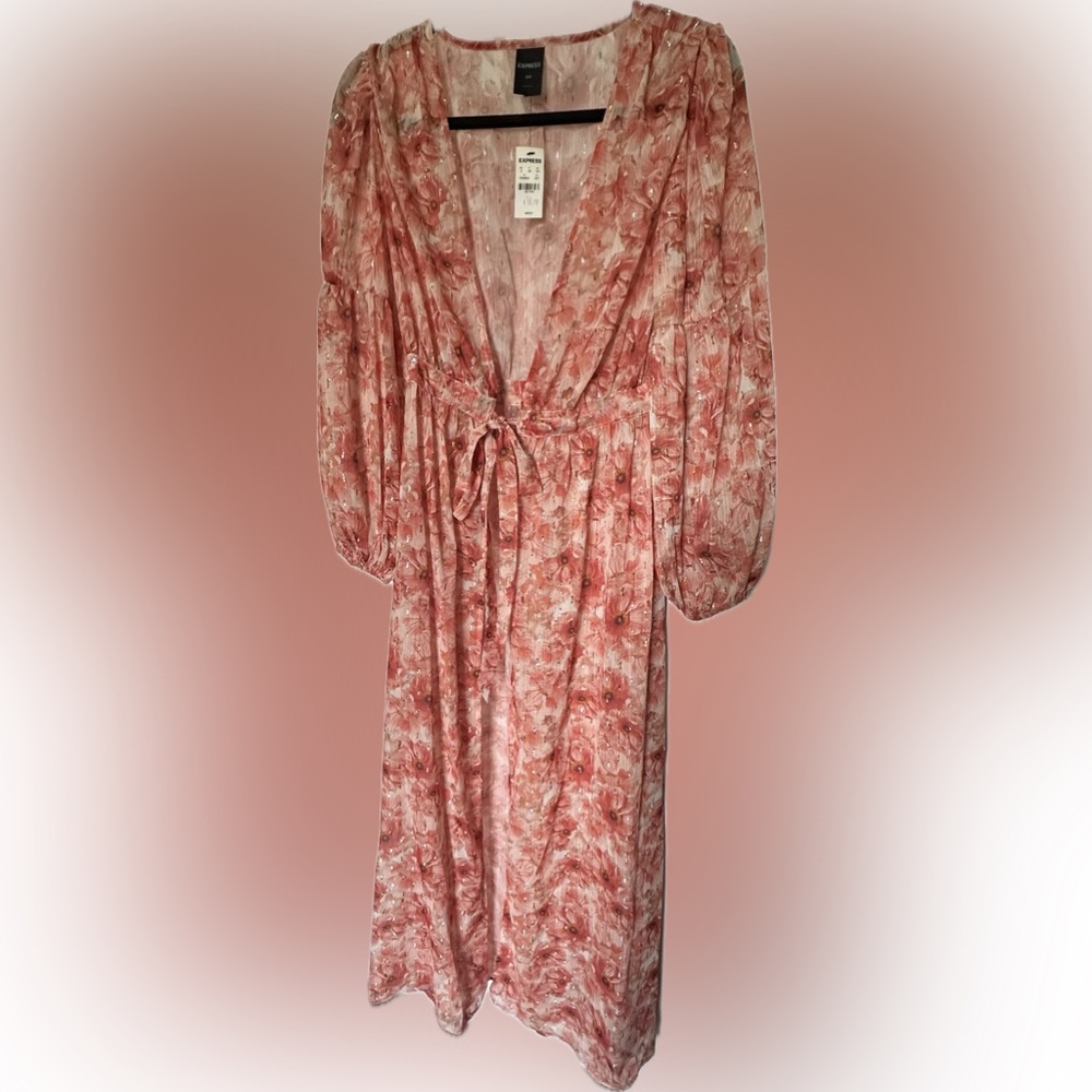 NWT Express Sheer Coral & White Floral Metallic Front-tie Kimono Maxi Duster